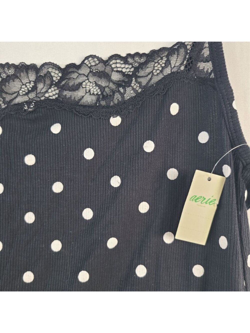 NEW Aerie Women's Black Polka Dot Lace Trim Cami Tank Top Sz Large - Picture 2 of 4
